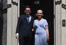Andy Burnham se convierte en primer ministro con la promesa de “restructurar Reino Unido”
